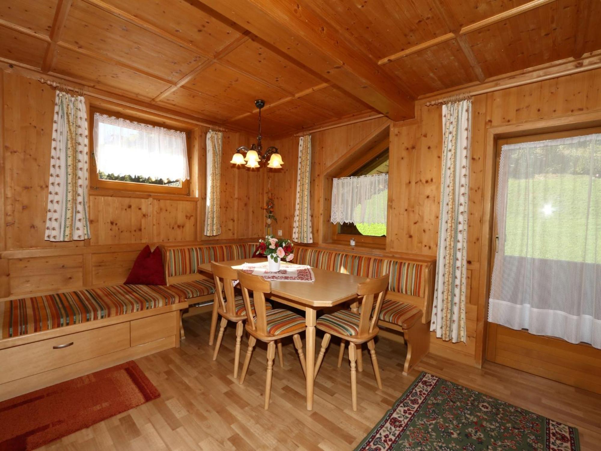 Apartment In Mayrhofen With A Balcony Zewnętrze zdjęcie