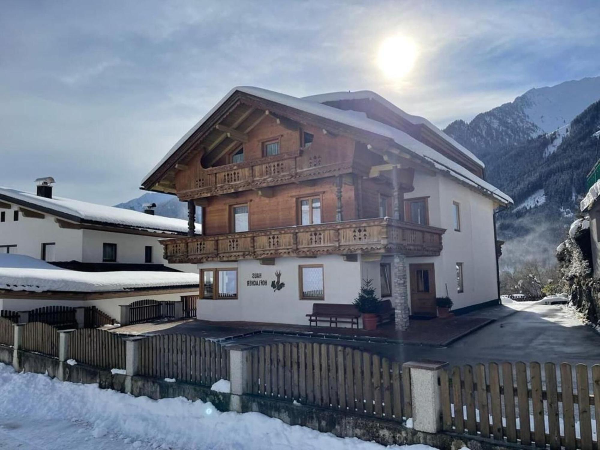 Apartment In Mayrhofen With A Balcony Zewnętrze zdjęcie