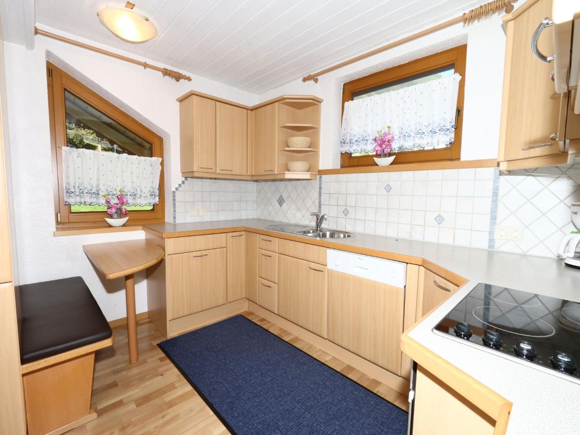 Apartment In Mayrhofen With A Balcony Zewnętrze zdjęcie